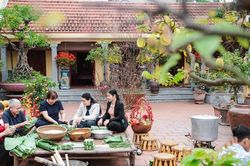 Mâm cỗ Tết đầy ắp, dạ dày dễ 'vỡ trận' nếu chủ quan