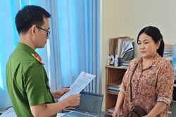 Thu gom rác thải trốn thuế, một chủ doanh nghiệp ở Vĩnh Long bị khởi tố