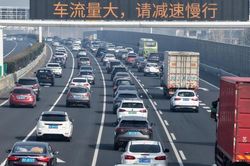 Trung Quốc chứng kiến làn sóng di chuyển và du lịch khổng lồ dịp Tết 2026