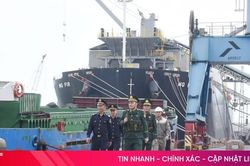 Canh giữ cho mùa xuân yên vui
