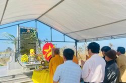 Cuối năm về thăm chiến trường xưa