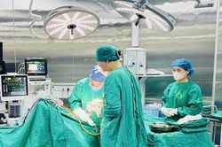 Những người giữ sự sống trong đêm giao thừa