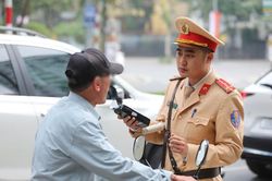 Mùng 2 Tết: Xử phạt hơn 2.800 trường hợp vi phạm nồng độ cồn