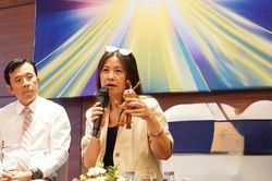 Giữa cơn lốc 'đọc lướt', vì sao VnEconomy chọn nội dung chuyên sâu?