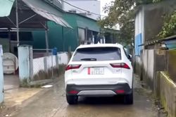 Nếu chiếc xe có mắt