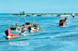 Tết của những người “vươn khơi, bám biển”