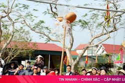 Cười sảng khoái với các trò chơi độc đáo ở đình Hoa Vân Hải