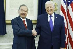 Tổng bí thư Tô Lâm gặp Tổng thống Donald Trump tại Nhà Trắng