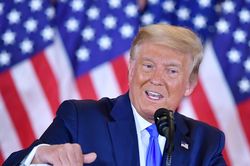 Tổng thống Trump đối diện 'làn gió ngược' trước khi đọc Thông điệp Liên bang 2026