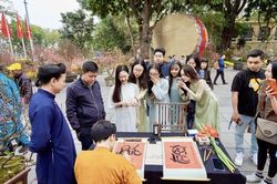 Hà Nội thu gần 4.900 tỷ đồng từ du lịch Tết Bính Ngọ 2026