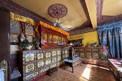 Losar - khi linh hồn được 'quét vôi' trên nóc nhà thế giới