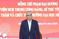 Đưa Trường ĐH H&ugrave;ng Vương th&agrave;nh trung t&acirc;m nghi&ecirc;n cứu, đổi mới s&aacute;ng tạo của v&ugrave;ng