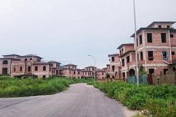 Sửa đổi Luật Đất đai, cương quyết thu hồi đất bỏ hoang, lãng phí