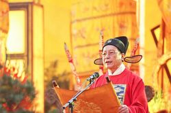 Dâng hương Khai Xuân Bính Ngọ tại Hoàng thành Thăng Long