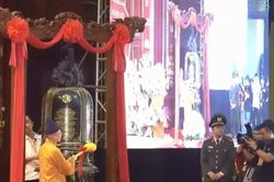 Gióng trống, thỉnh chuông khai hội Xuân Yên Tử