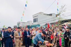 Tùng Vài (Tuyên Quang): Rộn ràng Lễ hội Gầu Tào xuân Bính Ngọ 2026