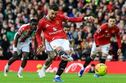 Ngược dòng hạ Crystal Palace, MU chính thức vươn lên vị trí thứ 3