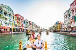 Du lịch 8/3/2026: Resort ven Hà Nội và TP.HCM dự báo 'cháy phòng' sớm