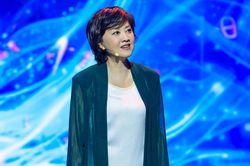 Nhan sắc tuổi 74 của 'người tình màn ảnh Đường Tăng' gây sốt: Thời gian dường như bỏ quên 'Nữ vương Tây du ký'