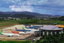 Sân bay Liên Khương tạm đóng cửa 6 tháng: Du khách đến Đà Lạt bằng đường nào?