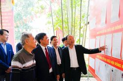 Phó Chủ tịch Thường trực UBND tỉnh Bùi Thanh An kiểm tra công tác bầu cử tại các địa phương