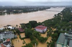 Huế xây dựng các giải pháp phòng chống sạt lở, ngập lụt và quản lý tài nguyên nước