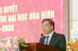 Phó Giáo sư, Tiến sĩ Bùi Anh Tuấn làm Hiệu trưởng Trường đại học Hòa Bình