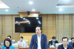 Chủ tịch tỉnh Cao Bằng: Yêu cầu không được chậm trễ tiến độ dự án Trường nội trú liên cấp biên giới