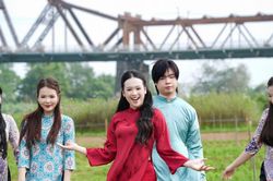 Nguyễn Thụy Hải Anh phát hành MV 'Phố cổ' cùng album đầu tay