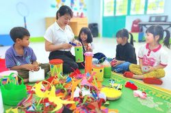 Hiệu trưởng, phó hiệu trưởng trường mầm non phải trực tiếp giảng dạy theo Thông tư mới