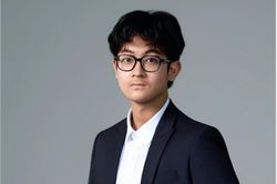 Huy chương Bạc AI quốc tế, 5 bài báo khoa học và tấm vé vào đại học hàng đầu Mỹ