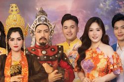 'Bắc Nam nối dải xuân hồng': Khi xiếc, cải lương và ca múa nhạc cùng tiếp cận khán giả