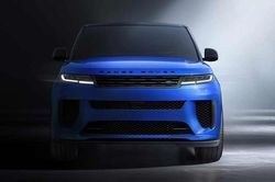 Range Rover Sport SV Ultimate Edition màu sơn đặc biệt, hơn 5 tỷ đồng