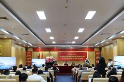 Khoảng 2 triệu hộ kinh doanh sẽ được phát sổ tay hướng dẫn thực hiện nghĩa vụ thuế