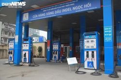 Hà Nội: 21 cây xăng dừng và hạn chế bán