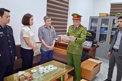 Lào Cai: Khởi tố Trạm trưởng Trạm dịch vụ nông nghiệp Văn Yên cùng đồng phạm