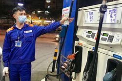 Giá xăng sinh học giảm, xăng RON 95 tăng trở lại
