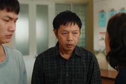 Điều gì đọng lại đằng sau phi vụ lừa đảo từ thiện tiền tỷ của phim Anh Hùng?