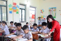 Lương giáo viên có thể vượt 17 triệu đồng từ 1/7
