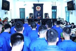 Nhóm thanh thiếu niên gây rối trật tự công cộng ở Ninh Bình lĩnh án