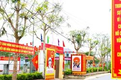 Hà Tĩnh: Rực rỡ sắc đỏ trước ngày hội non sông