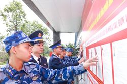 Cảnh sát biển Việt Nam: Vững vàng nơi đầu sóng, quyết tâm thực hiện thắng lợi Nghị quyết Đại hội XIV của Đảng