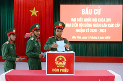 Hân hoan trong ngày hội lớn