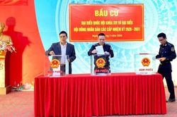 Tỷ lệ cử tri tham gia bỏ phiếu đạt 99,68%, cử tri cao tuổi nhất là nữ, 119 tuổi