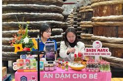 Các làng nghề truyền thống tìm đầu ra qua kênh số