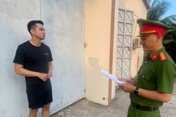 Bắt giữ đối tượng từng chém người tử vong rồi vào bệnh viện tâm thần làm thủ tục nhập viện