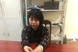 Bắt quả tang 'nữ quái' mang ma túy đi bán