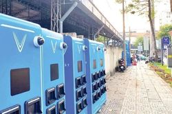 Tăng tốc lắp đặt tủ đổi pin, mở lối giao thông xanh
