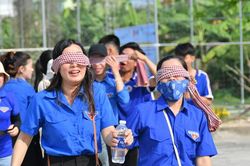 Rộn ràng 'Tết Quân - Dân' mừng Chôl Chnăm Thmây tại An Giang