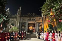 Phú Thọ giới thiệu tour đêm 'Đền Hùng lung linh nguồn cội'